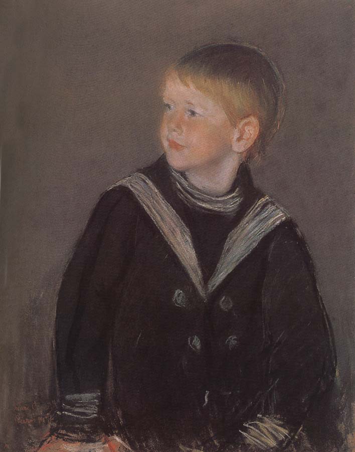 Boy wearing the mariner clothes